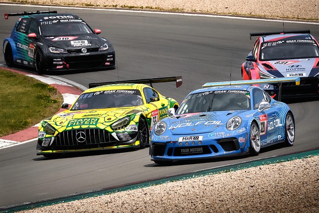 歐足聯的裁 歐足聯的裁