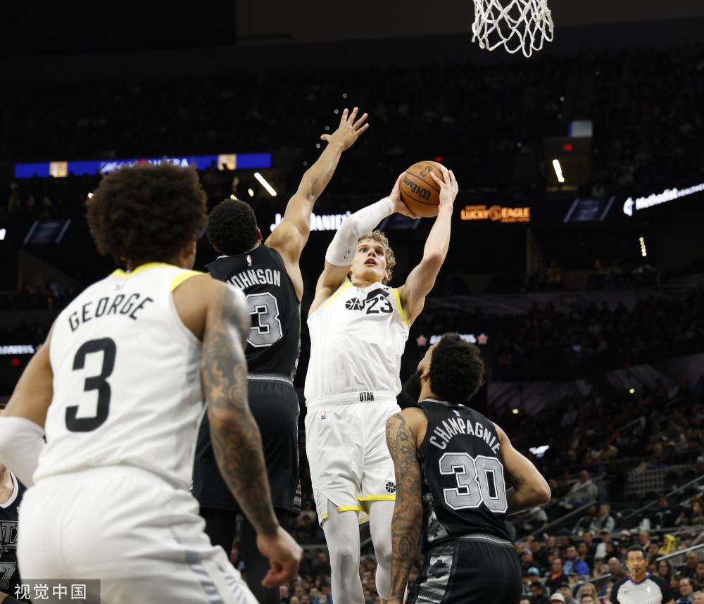 在本赛季亚 在本赛季亚