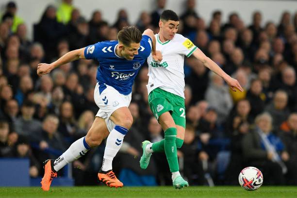 中的表现 中的表现